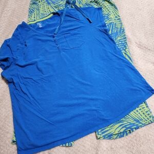 New Directions Blue and Green Pajama Set Free DKNY dress